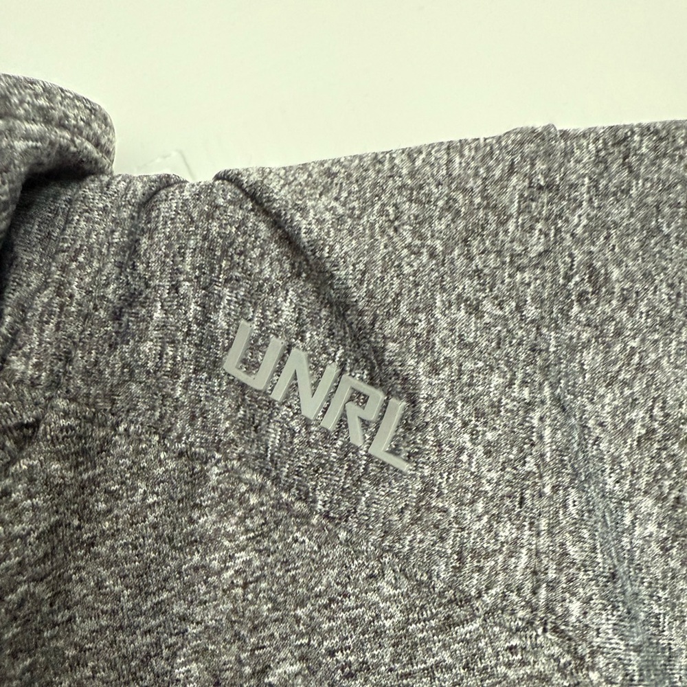 Unrl elite quarter zip gray-xs - Picture 3 of 3
